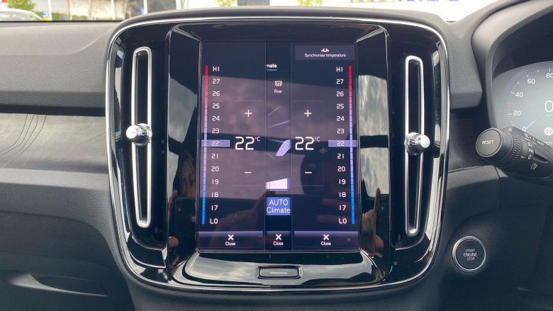 Volvo Xc40 1.5 T5 Recharge PHEV Ultimate Dark 5dr Auto Estate